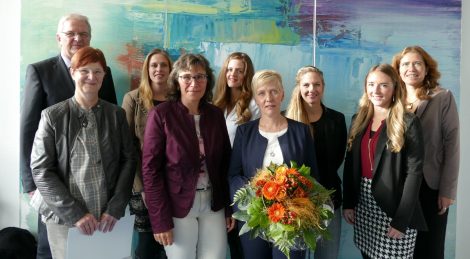 Volksbank gratuliert Mitarbeitern zum Jubiläum</br>Vorstand dankt Jubilaren für berufliches Engagement