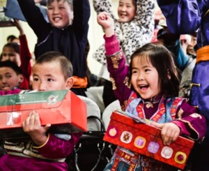 Fotodokumentation, Begleitreise von Weihnachten im Schuhkarton Verteilungen mit Geschenke der Hoffnung in der Mongolei, 2015. Foto: David Vogt/GdH