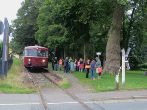 Sonntag fährt wieder der Schienenbus