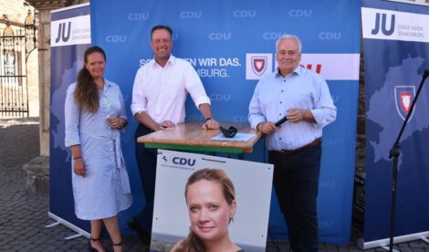 „Lieber schwarz-rot als schwarz-grün“ </br>Landtagswahlkampf der CDU auf dem Marktplatz