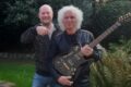 „The Lords“ unterstützen DRK </br>Versteigerung einer signierten Gitarre
