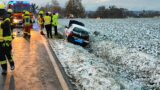 Eisglatte Fahrbahn führt zu Verkehrsunfall
