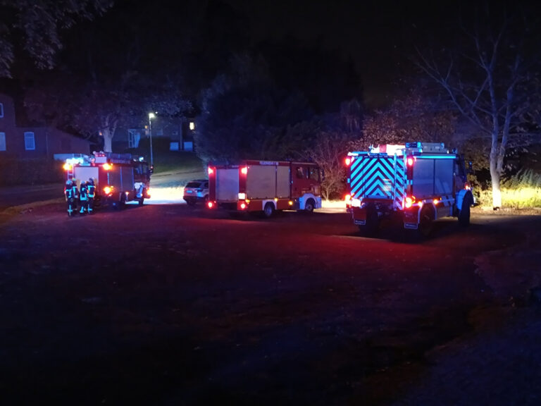 Feuerwehreinsatz bei Nacht