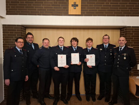 Ortsfeuerwehr Rusbend: Berichte, Ehrungen und Beförderungen