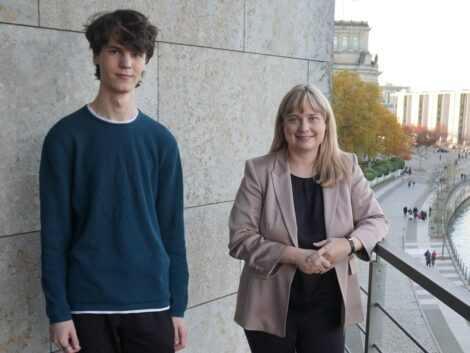 Freiwilliges Soziales Jahr im Bundestag: <br>MdB Marja-Liisa Völlers sucht Verstärkung